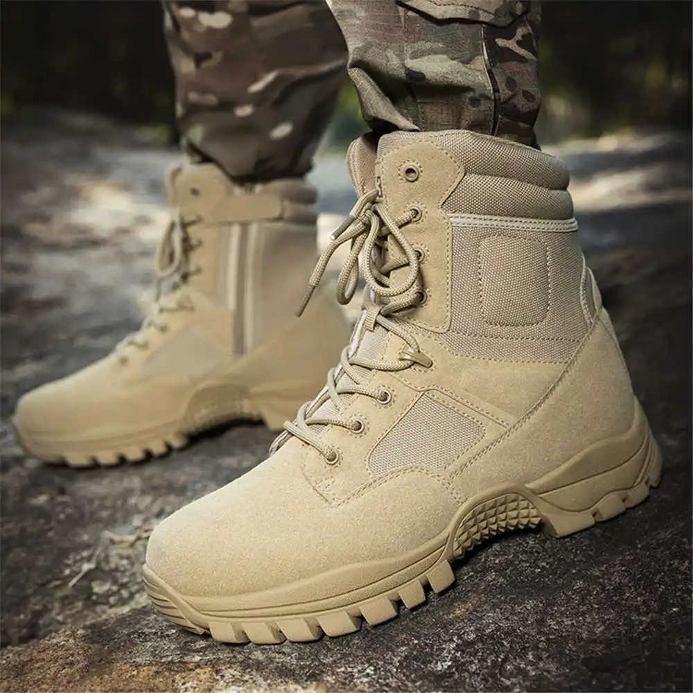 Sepatu boot kulit asli antisel - Luxury Lifestyle Experiences ulasan dan harga