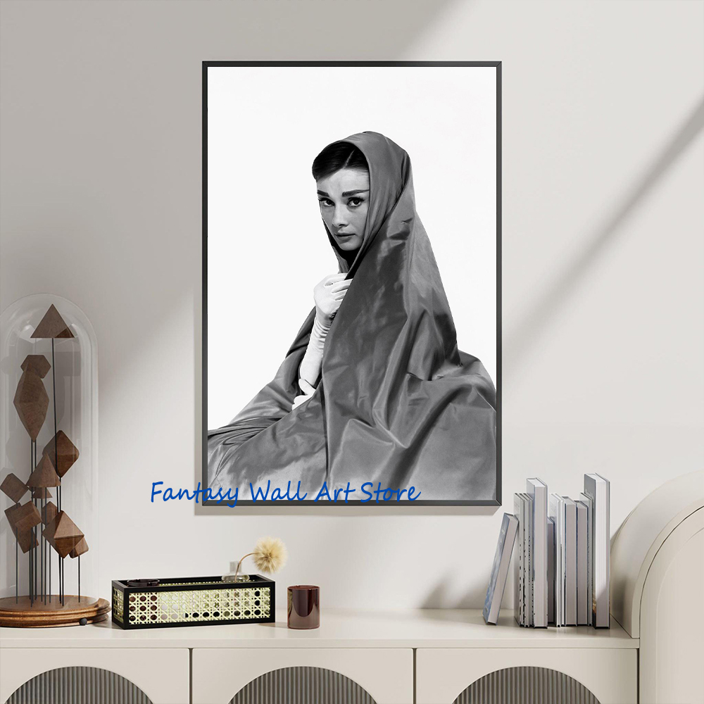 Poster Retro Fotografi Audrey  - Luxury Lifestyle Fashion ulasan dan harga